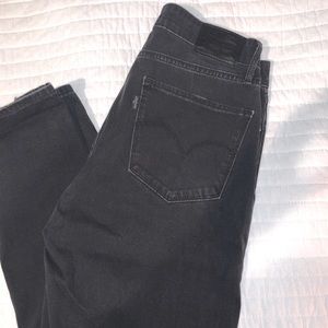 Levi’s High Rise Skinny